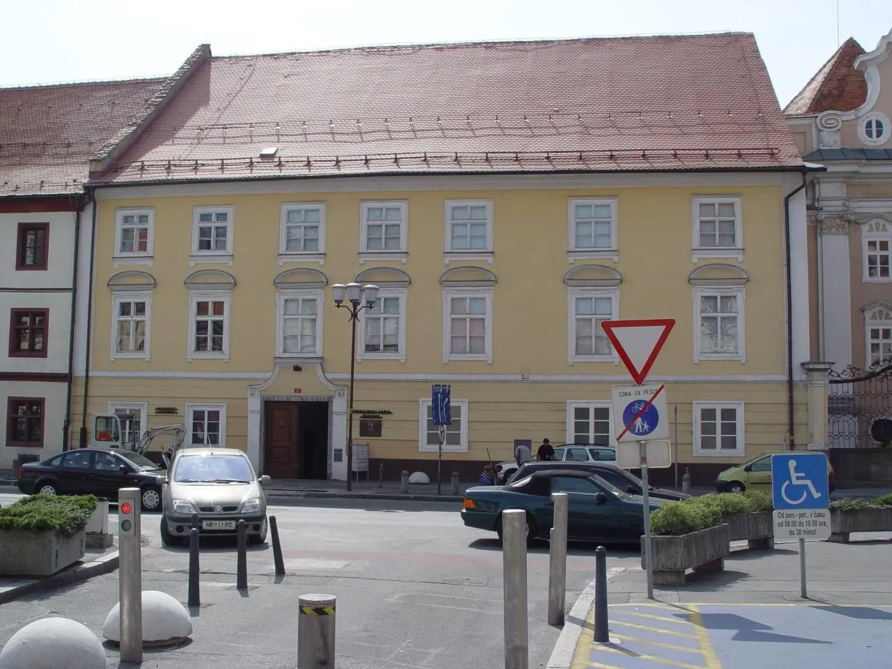Pokrajinski Arhiv Maribor Slovenia Slovenija Maribor Pohorje Pokrajinski Arhiv 3