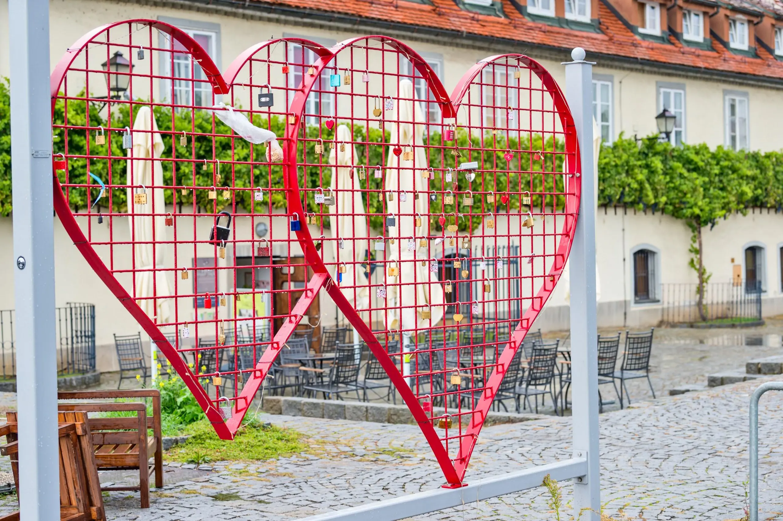 Srce Hisa Stare Trte Maribor Pohorje Slovenija Slovenia Shutterstock Milan Tomazin