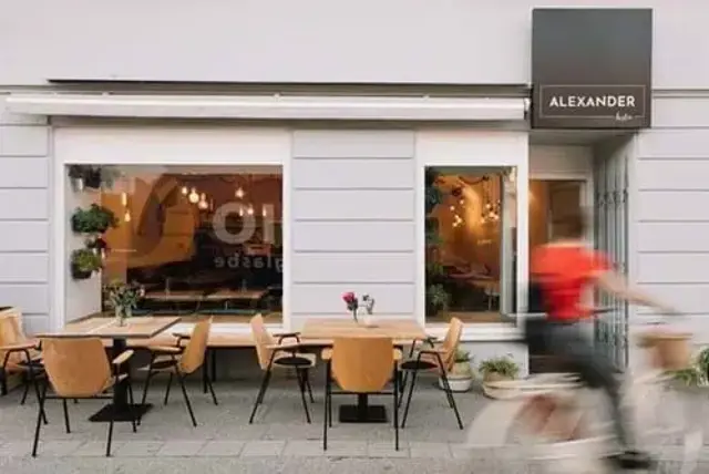 Bistro Alexander Kulinarika Streetfood Visit Maribor Slovenija Slovenia