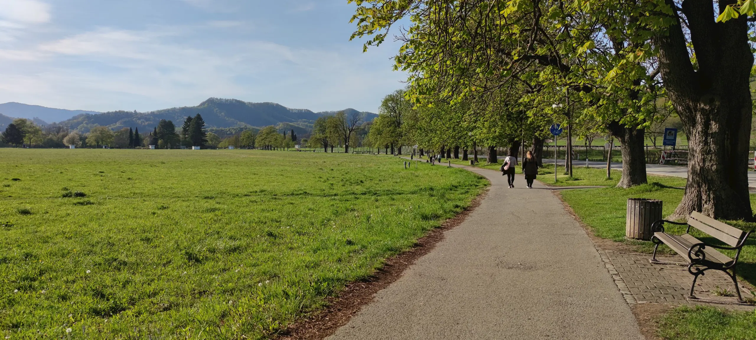 Kamniski Drevored Trije Angeli Maribor Pohorje Slovenija Slovenia Karmen Razlag 3