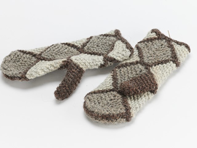 TAJA - Grandmother&#39;s knitwear