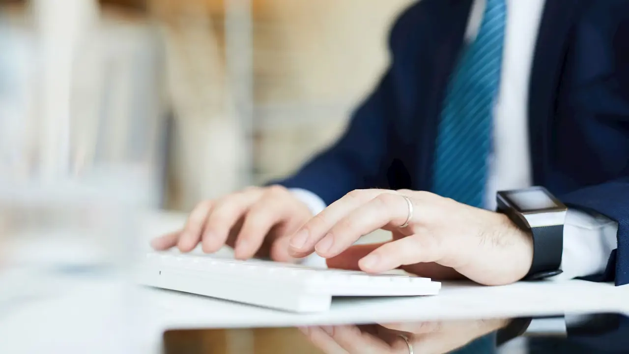 Preparing Business Plan On Computer