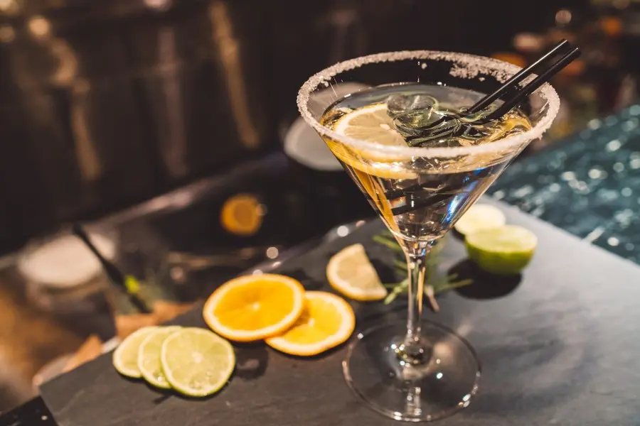Com Theatercafé Gledaliska Kavarna Maribor Martini Bianco Center Coffeehouse Cocktails Breakfast Zajtrk Fruehstueck Arhiv Gledaliska Kavarna