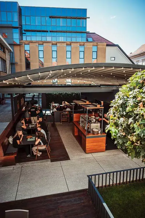 La Cantina Center Restaurant Terrace Maribor