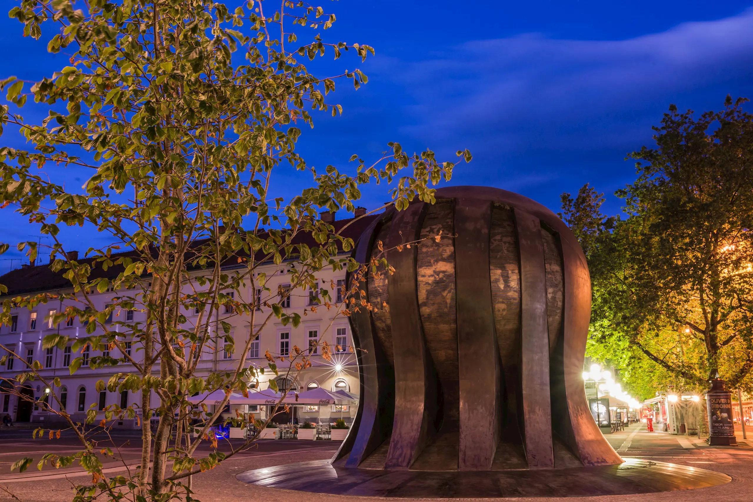 Spomenik Nob Trg Svobode Slovenia Slovenija Maribor Pohorje