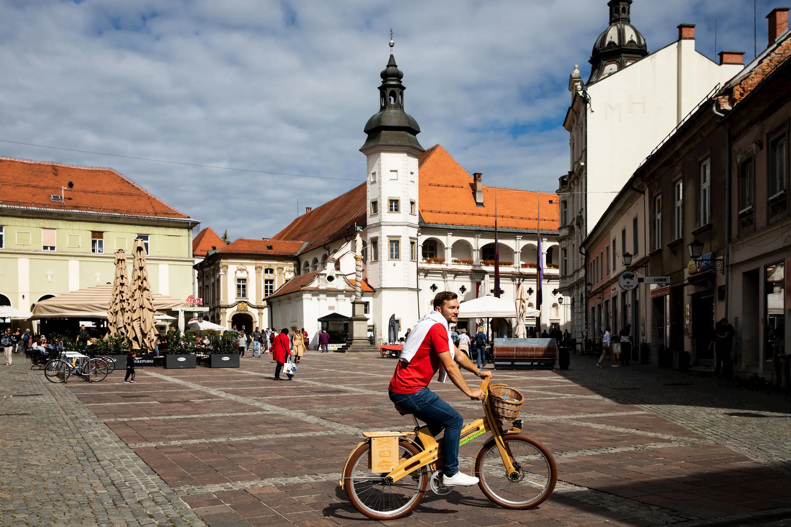 Grajski Trg Maribor Pohorje Slovenija Slovenia Sportida 4