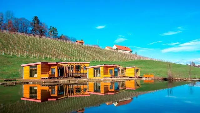 Naturasort Holiday Houses