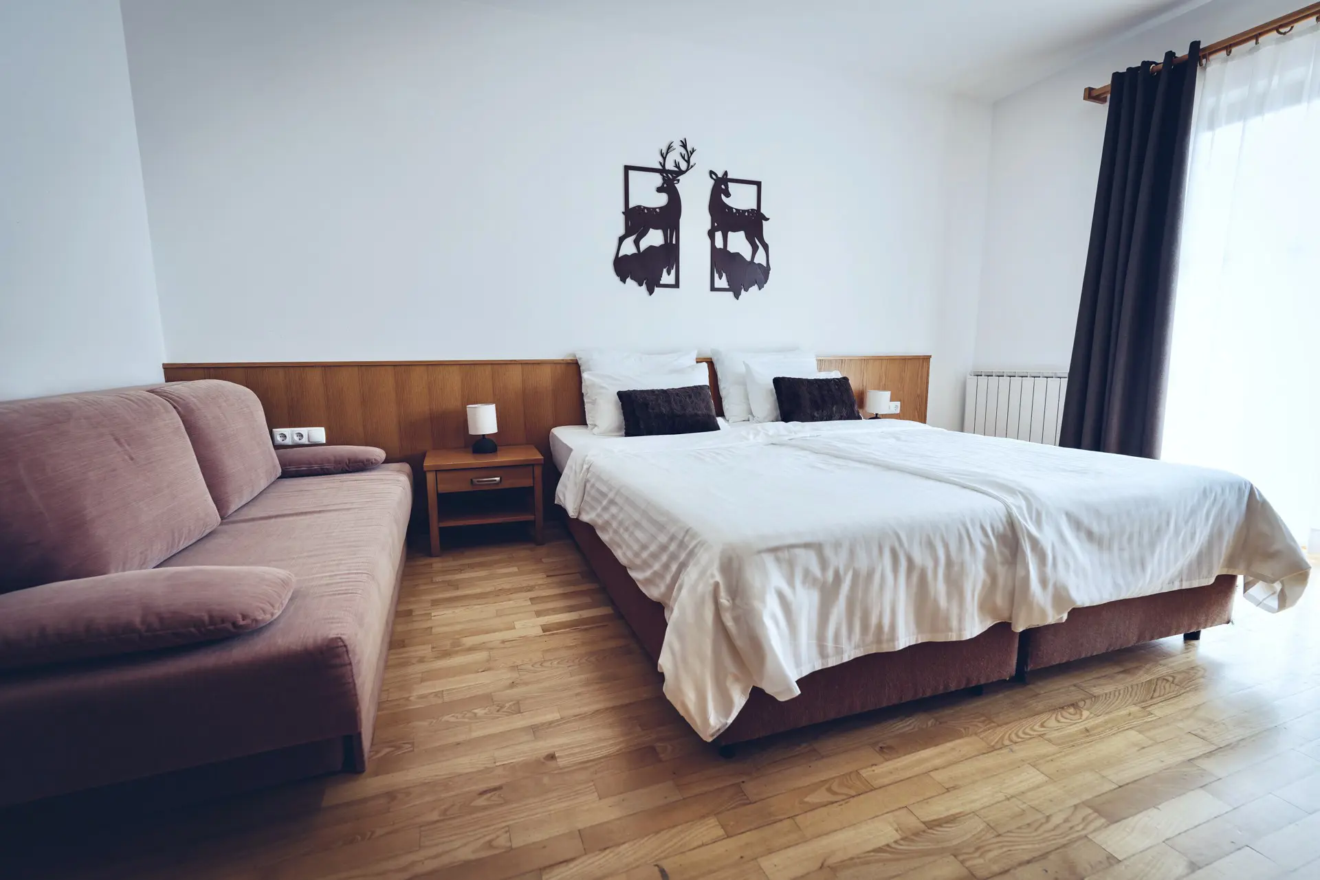 Dvoposteljna Soba Zofa Wellness Spa Hotel Bolfenk Upscale Double Room Sofa Pohorje