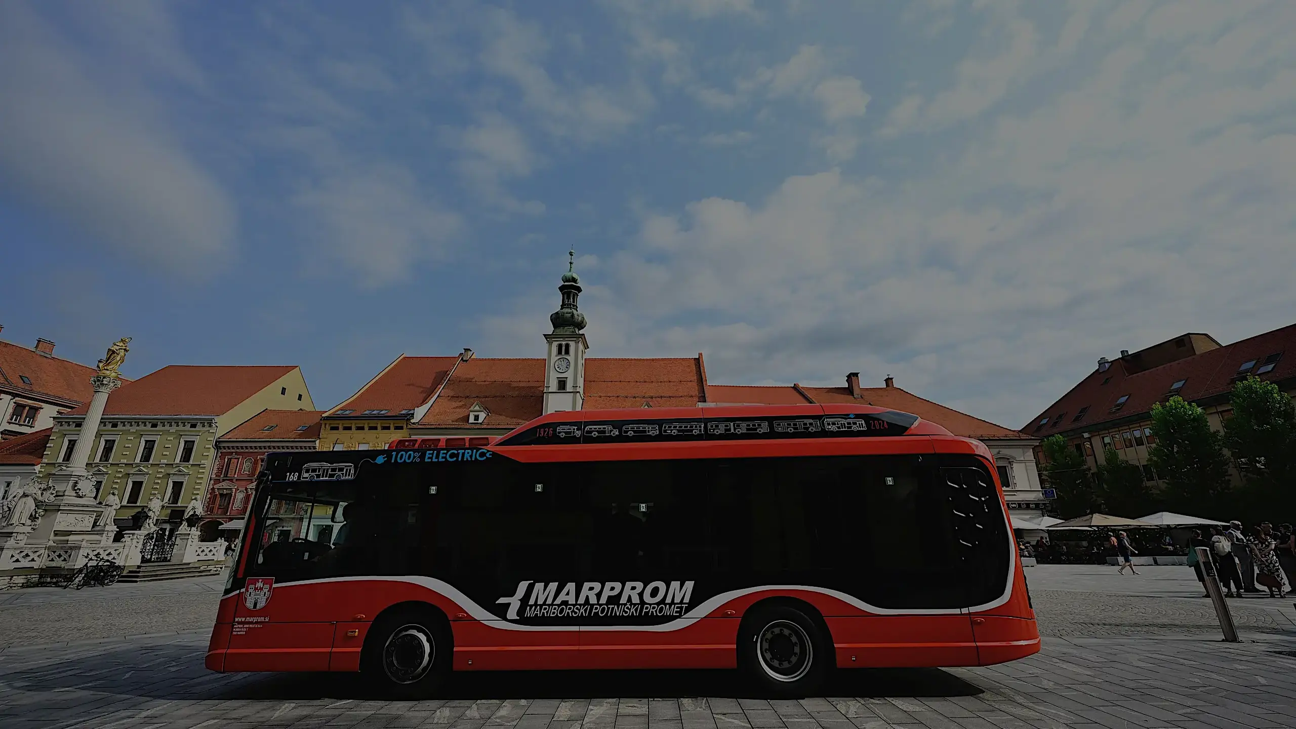 Mom Bus Glavni Trg 2024 08 20 Pigac Si 2 (1)