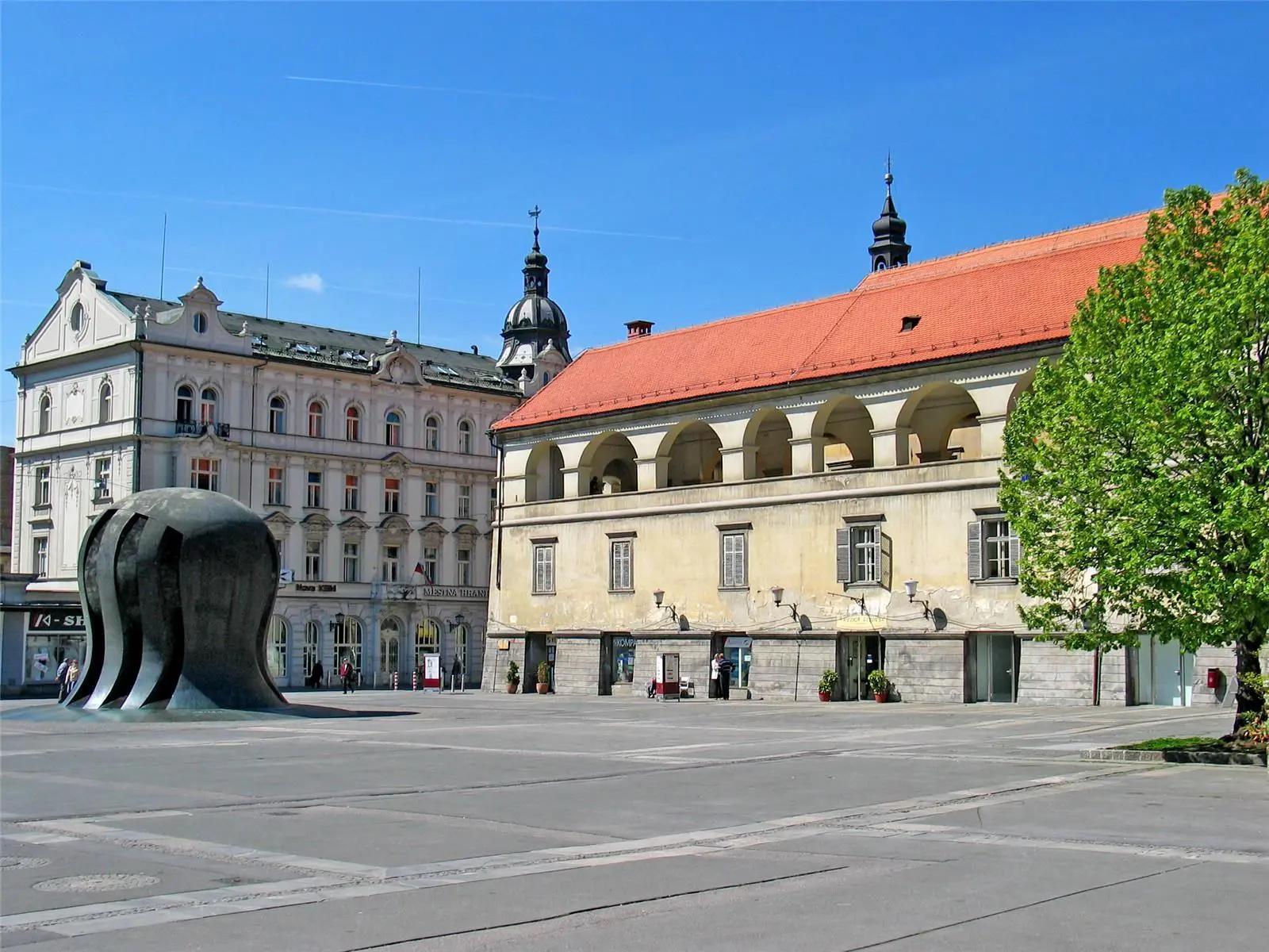 Trg Svobode Slovenia Slovenija Maribor Pohorje Marko Petrej
