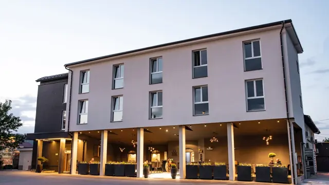 Hotel Leonardo