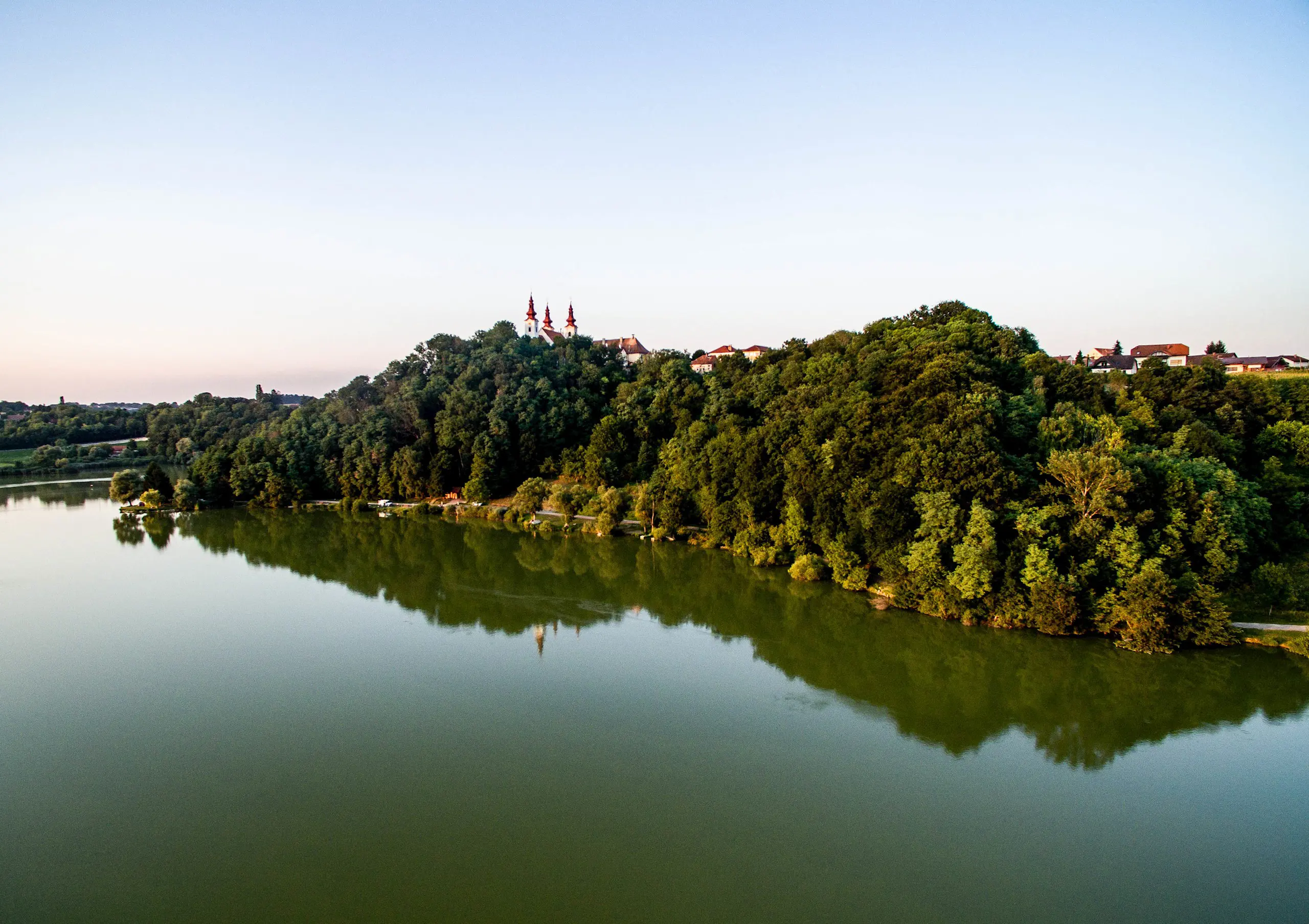 Sveta Trojica Jezero Maribor Pohorje Slovenija Slovenia Sportida2