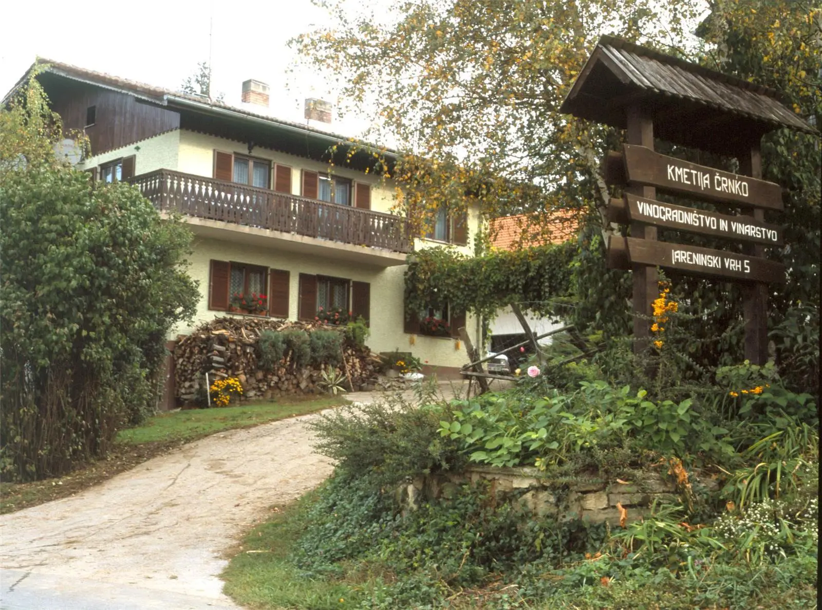 Vinotoc Crnko Slovenia Slovenija Maribor Pohorje Vladimir Tos 3