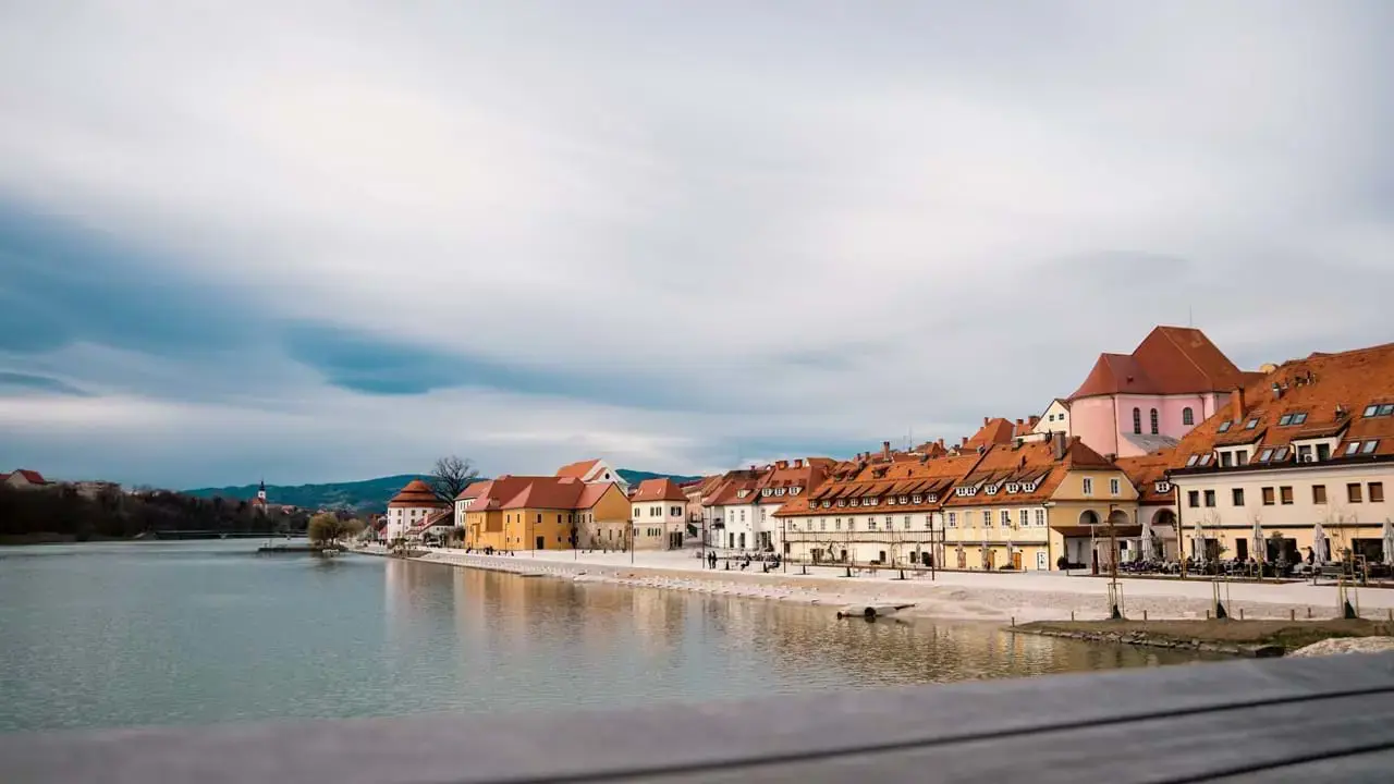 Prenovljen Lent Visit Maribor Slovenija Slovenia Klemen Golob