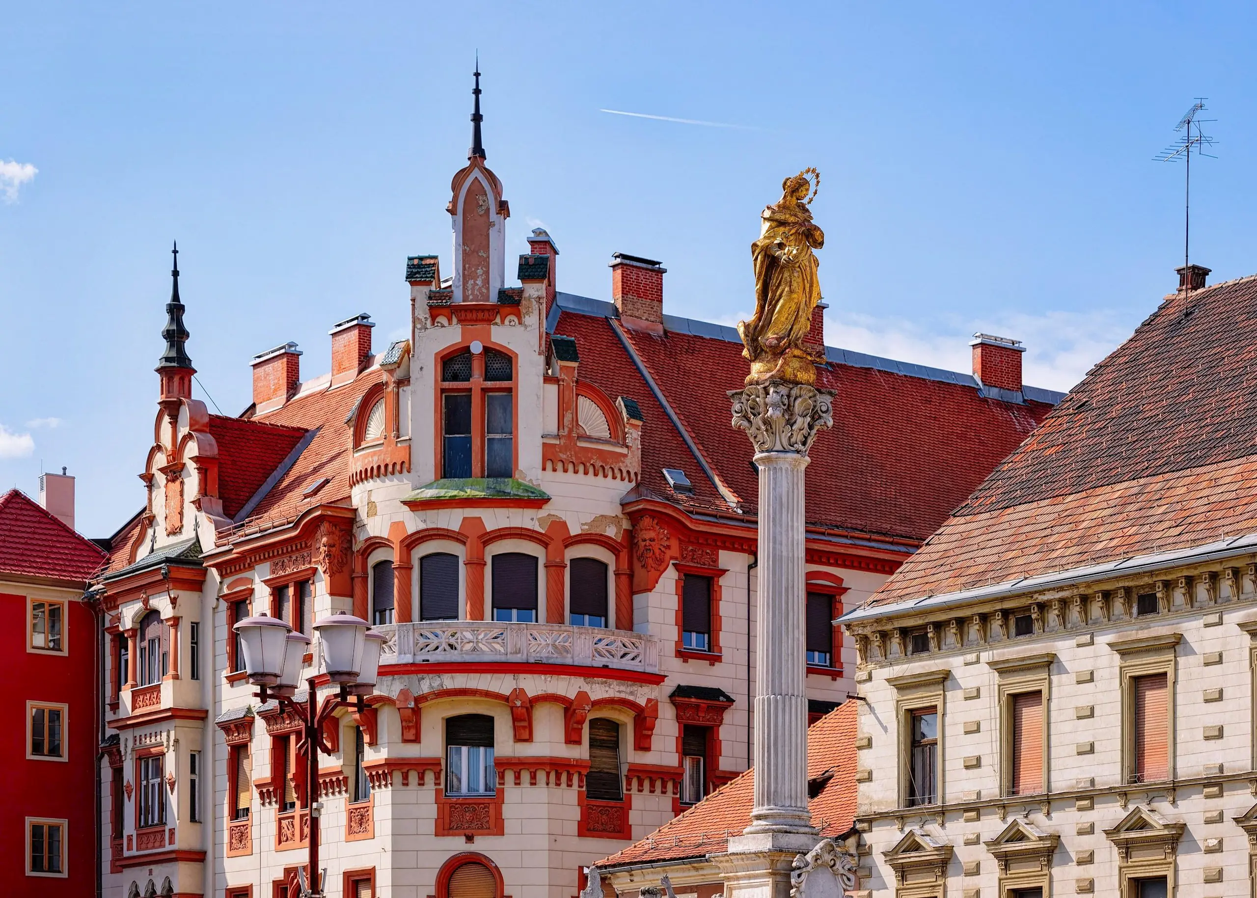 Kuzno Znamenje Maribor Pohorje Slovenija Slovenia Shutterstock Roman Babakin